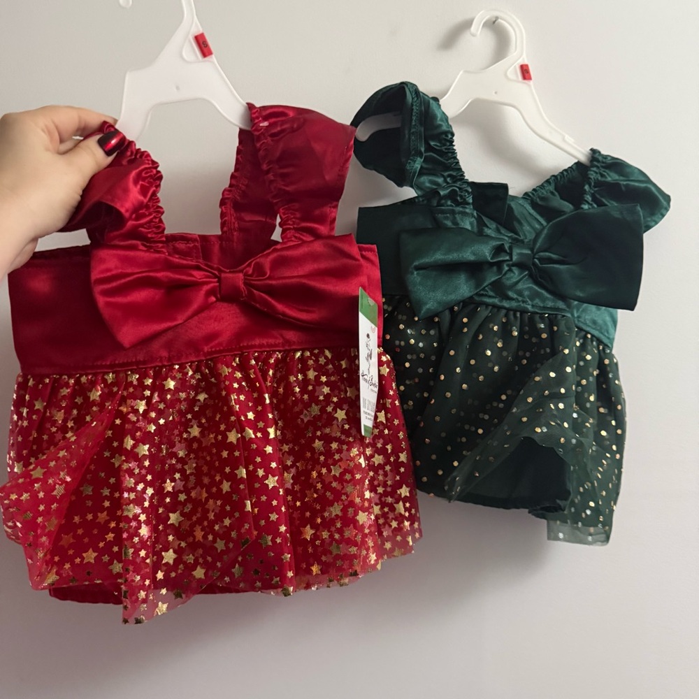 Red and Green dog Dresses with Bows small